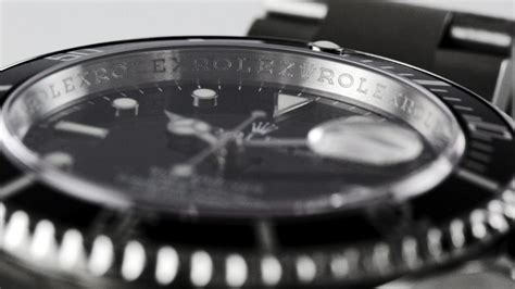 rolex gravur|rolex rehaut serial number.